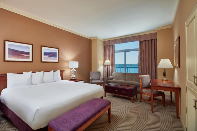 Harrah's Metropolis Hotel & Casino - A Caesars Rewards Destination