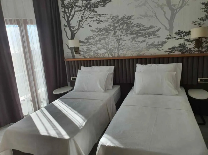 Double Royal Hotel