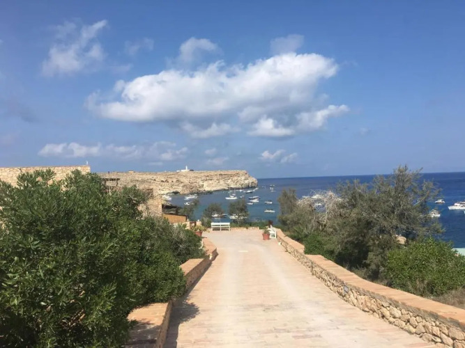 Relais Isole del Sud Over view