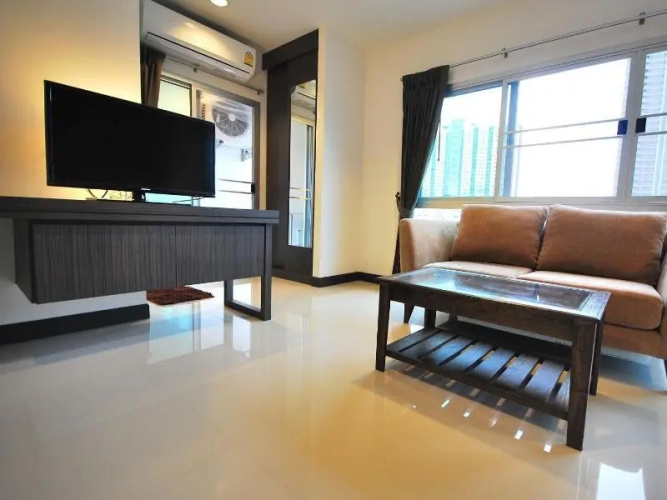 Canaries @38 Hotel by Baan Mina