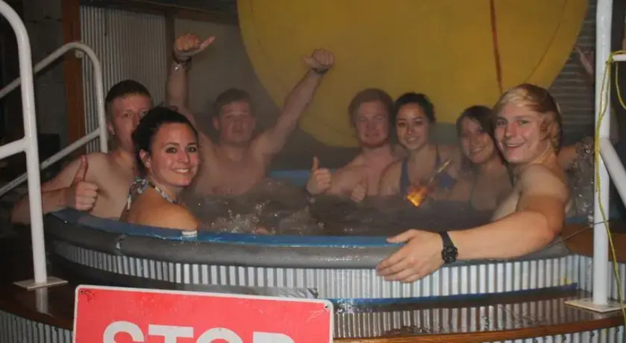 Sparkys Backpackers