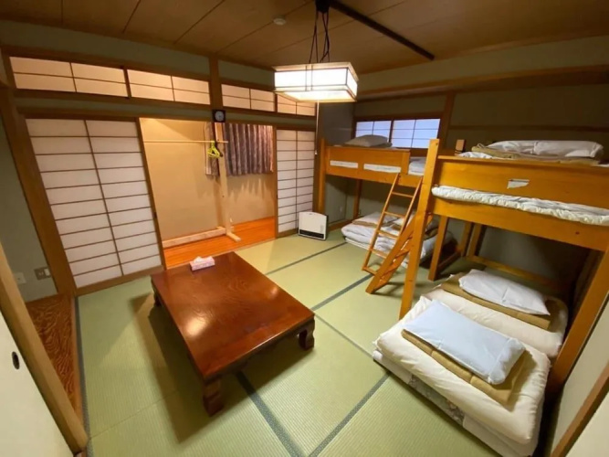 Guest House Nishiborakan - Hostel