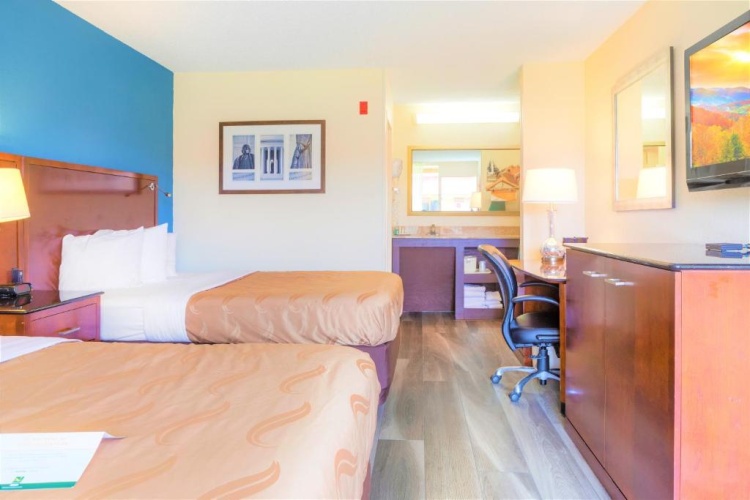 Quadruple Suite