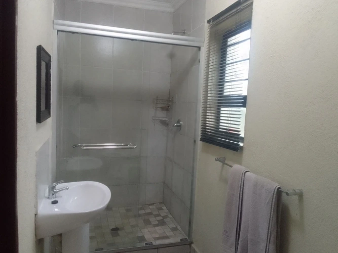 2 Bedrooms Family Cottage