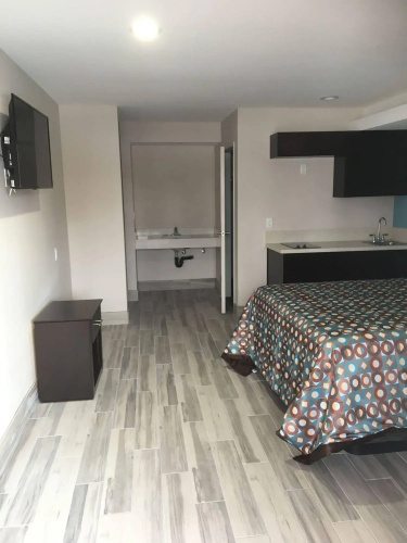 Clover Motel