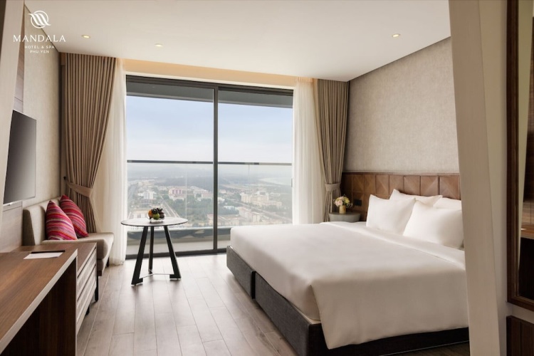 Premium Double room with city view