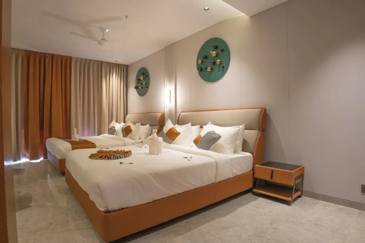 Family Suite with land view