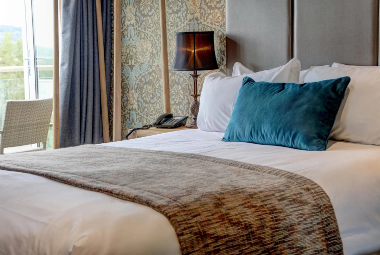 New Hobbit Hotel