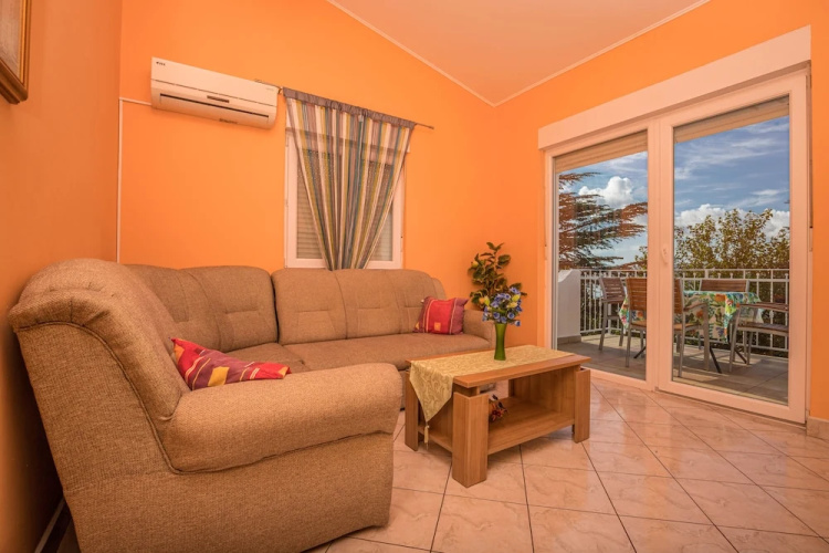 Apartment Miky