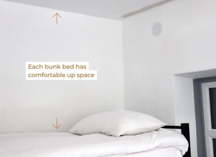 Bed in Dorm