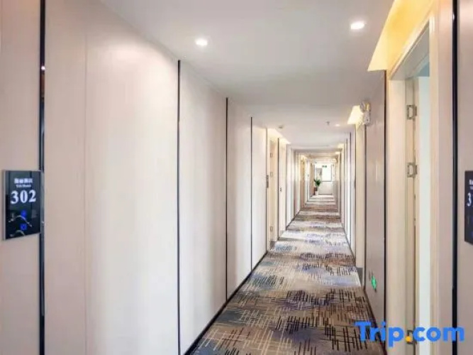 Yili Hotel