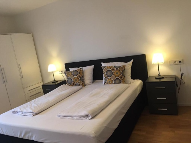 Deluxe Apartment