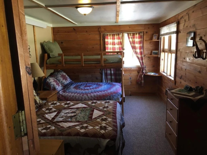 Ghost Canyon Guest Ranch & B&B