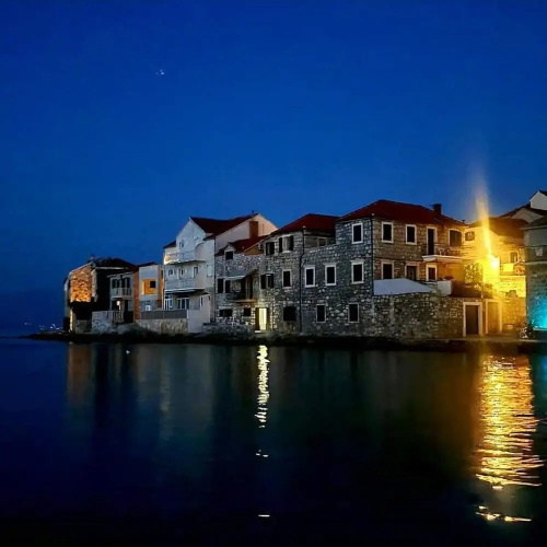 Žana - 30m From Beach - A2