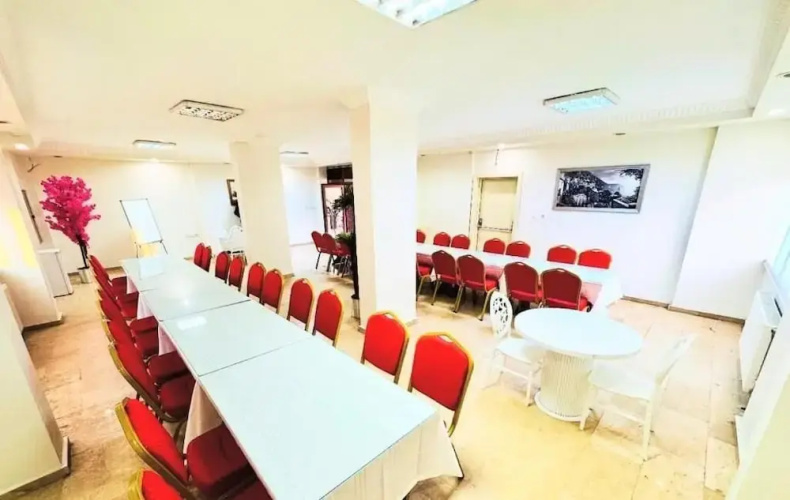 Garden Li̇va Hotel