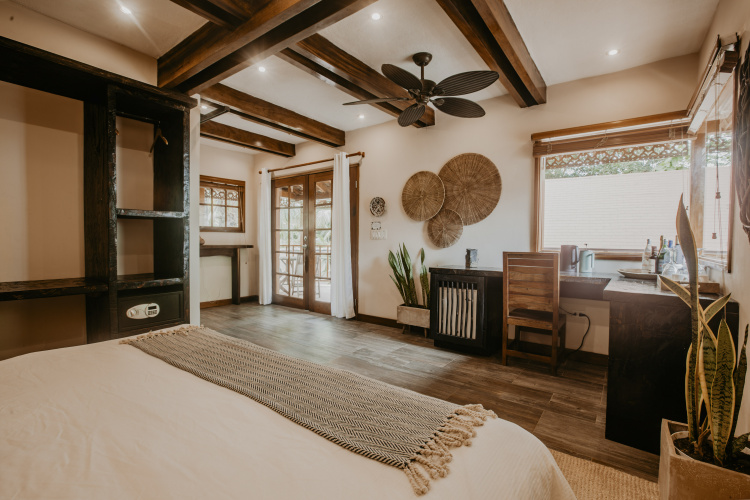 Grand room