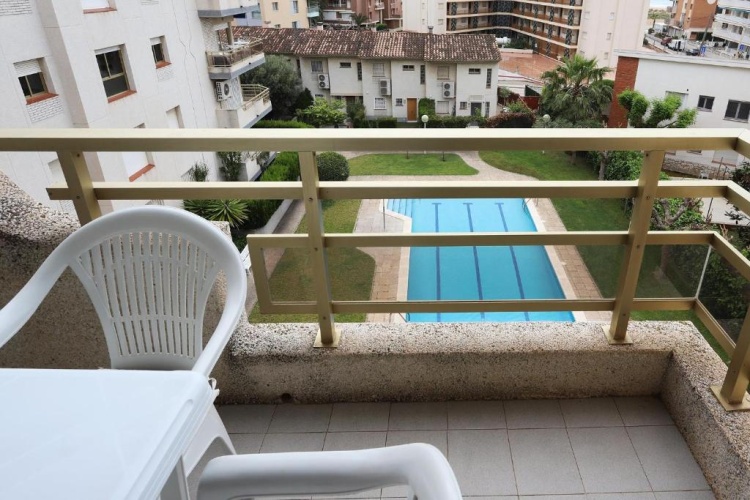 3 Bedrooms Apartment