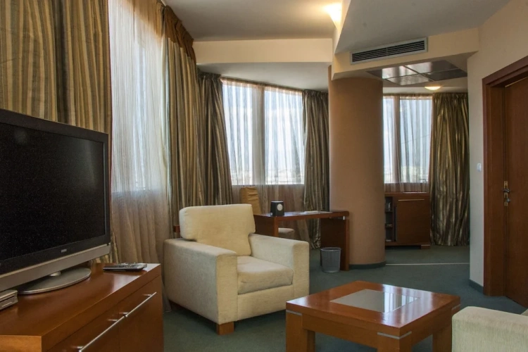 Triple Junior Suite