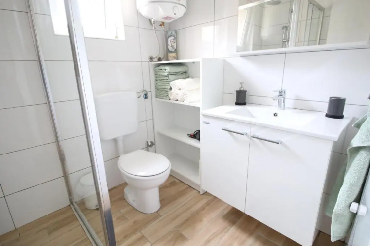 Apartments by Zec