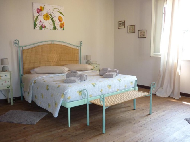 3 Bedrooms Cottage
