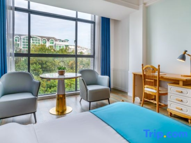 Business Twin room