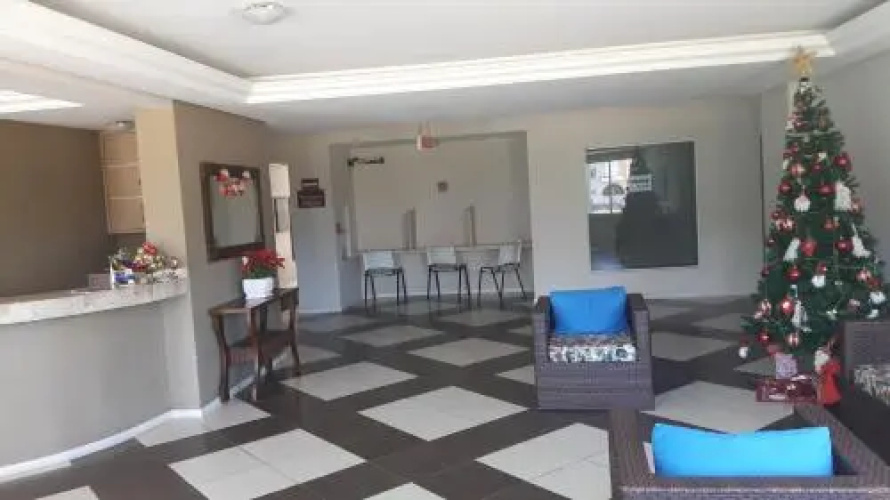 Apto Ingleses à 50mts da praia