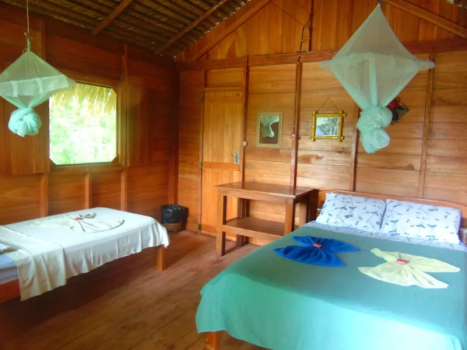 Dolphin Lodge