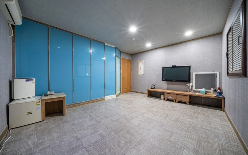 Sadang Charis Hotel