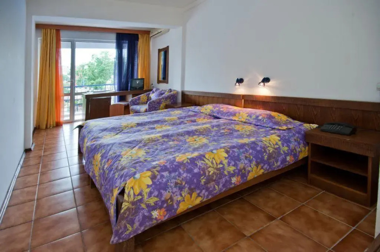 Regina Hotel