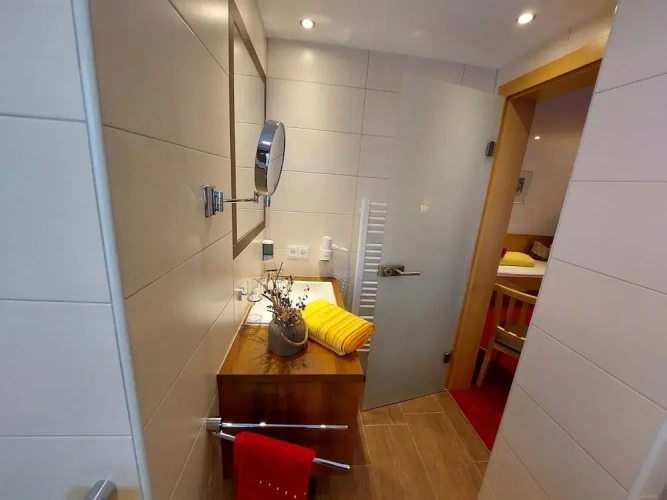Economy Single room with balcony and with garden view