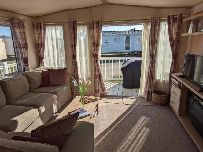 4 Berth Luxury Static Home