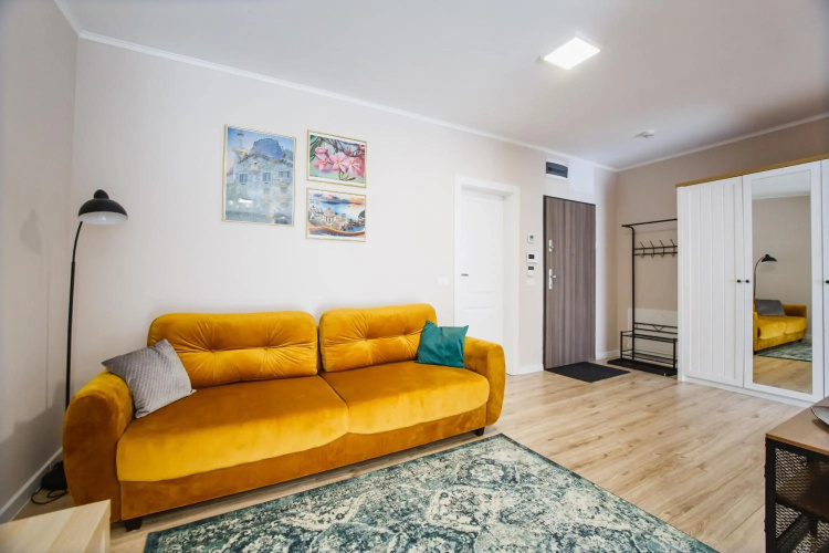 Light and Color at West Residence
