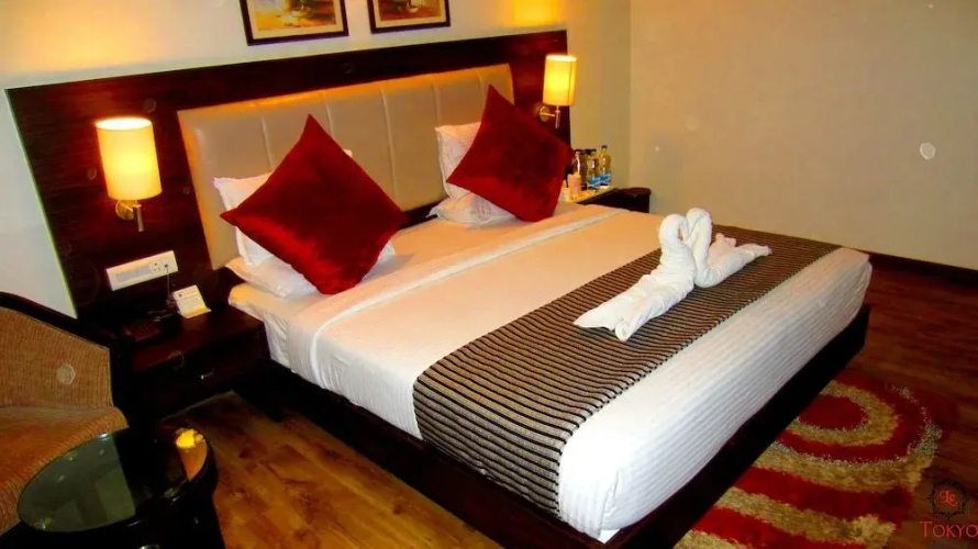 Le Tokyo Hotel Sanand