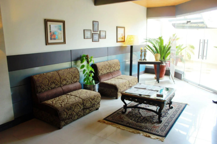 Hotel One Gujrat