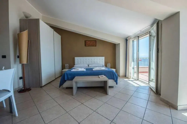 La Sirena Bed & Breakfast