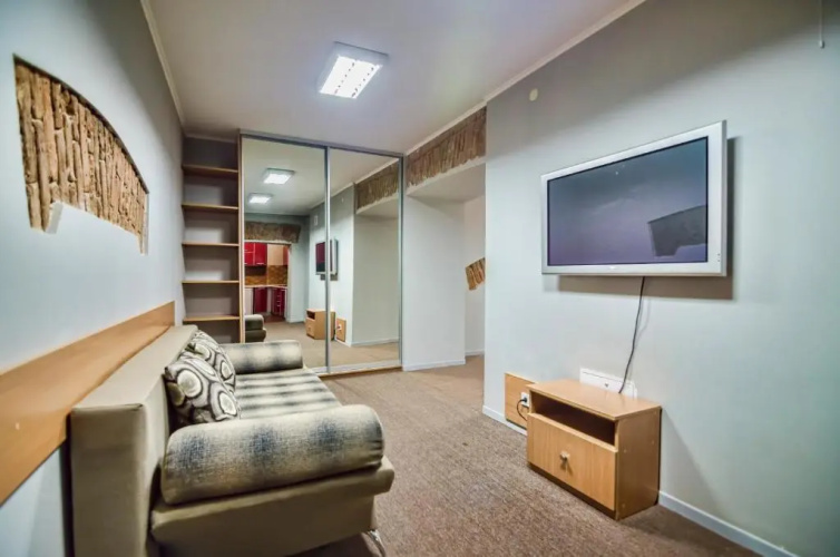 Apartment on Knyazya Leva 2