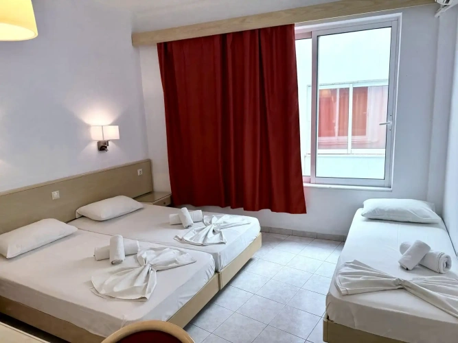 Internal Triple room