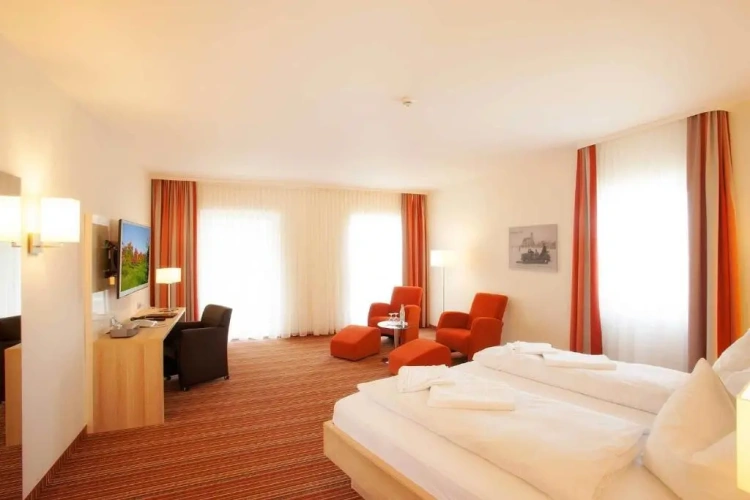 1 Bedroom Suite