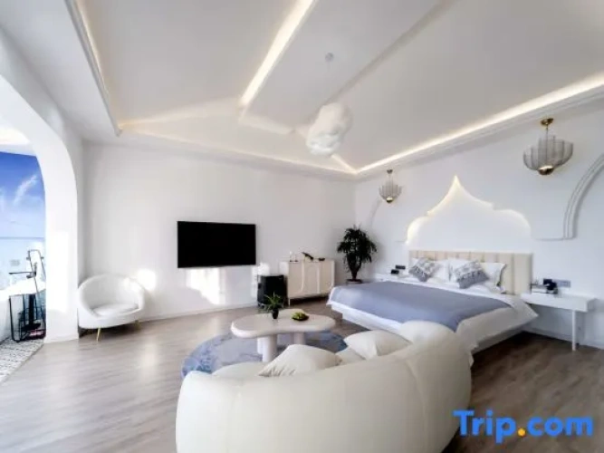 2 Bedrooms Suite