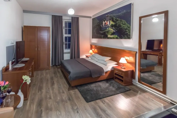 Economy Double room with city view