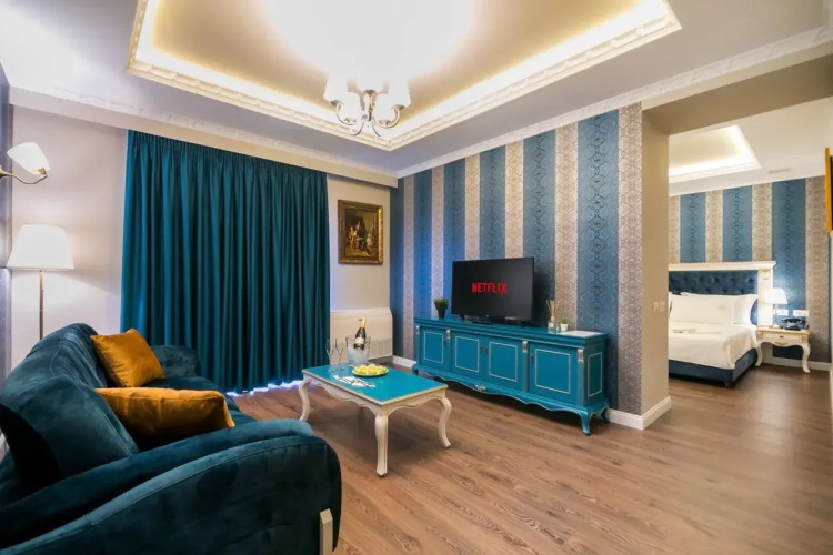 Legacy Hotel