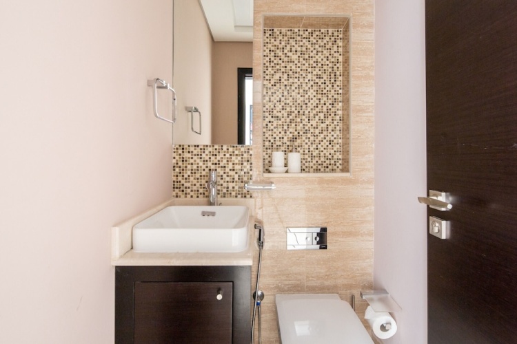 Pristine 2BR Apartment in Downtown Dubai - Sleeps 5!