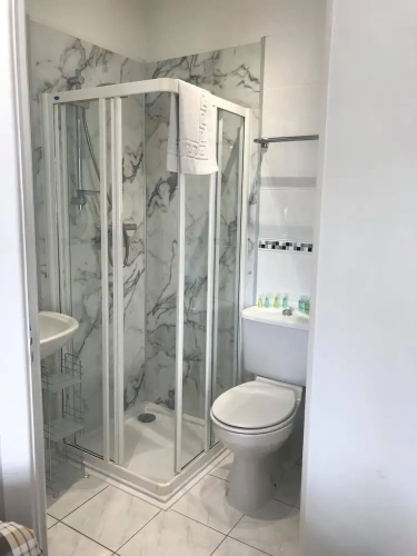 Comfort Quadruple room with partial sea view