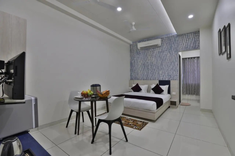 Hotel Orbit