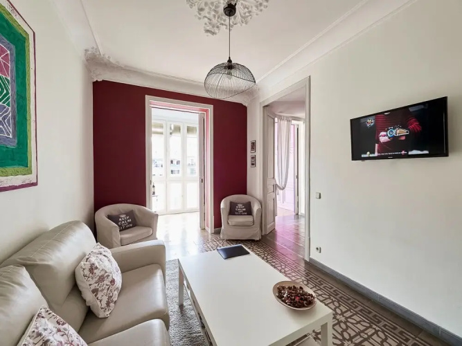 Modern Villa in Eixample With Sea Near