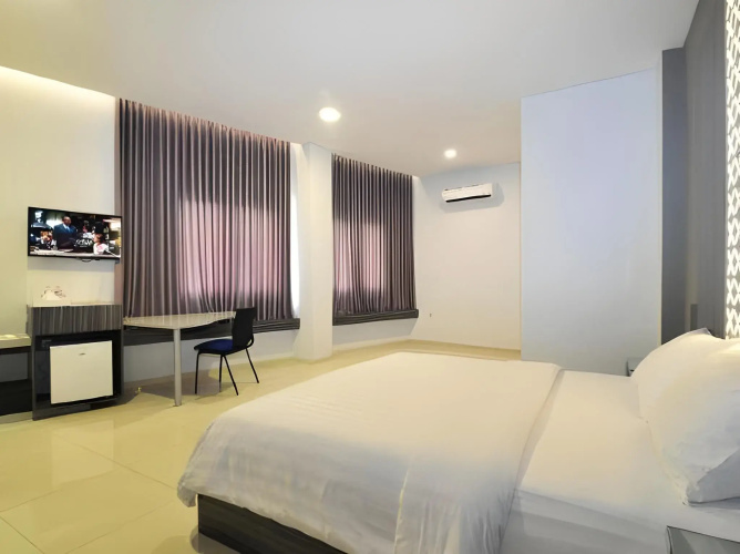 Studio Inn Suites