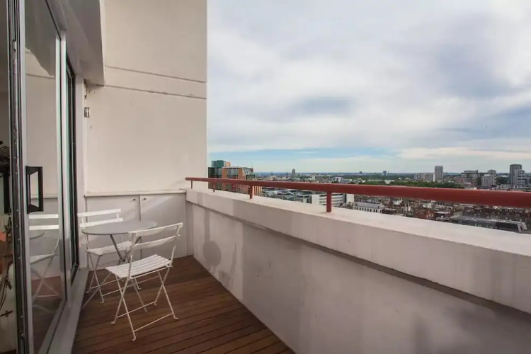 2 Bedroom Flat in Marylebone With Views