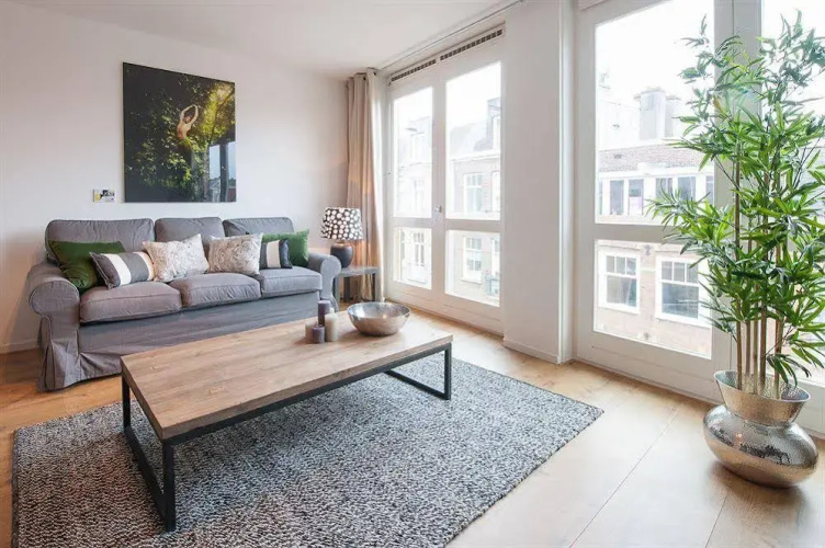 De Pijp Apartment Suites