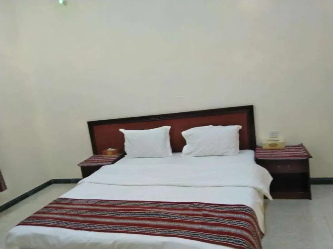 4 Seasons Hotel