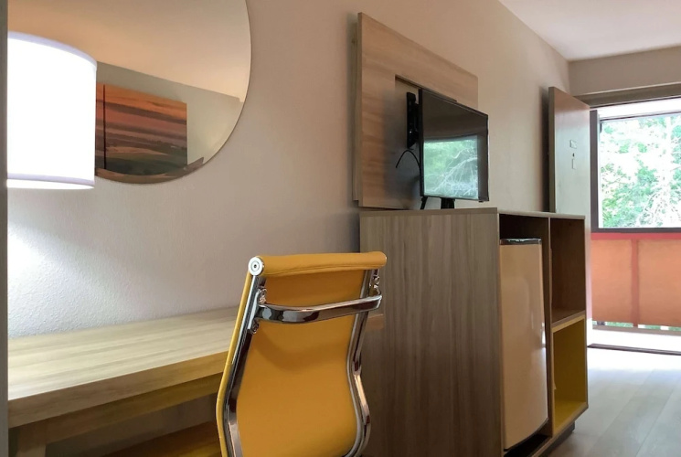 Days Inn Kingdom City
